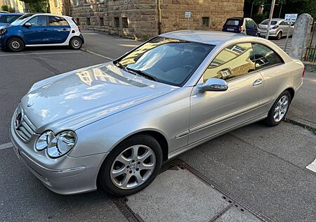 Mercedes-Benz CLK 200 KOMPRESSOR ELEGANCE Steuerk. + Car Play