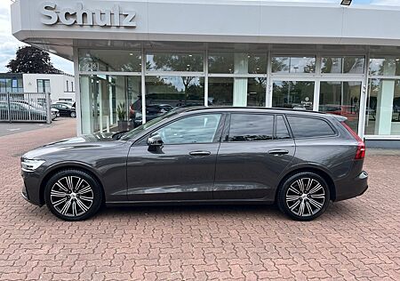 Volvo V60 B4 D Auto Plus Dark