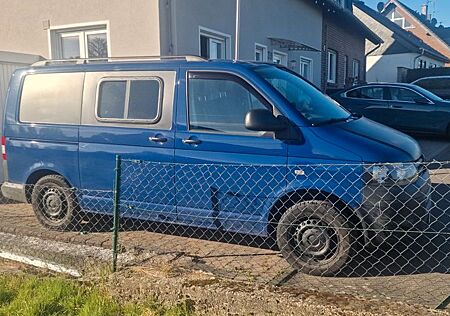VW T5 Transporter Volkswagen T5 - Campingausbau