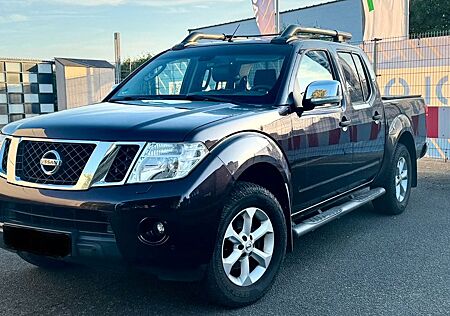 Nissan Navara Double Cab 2,5 dCi LE 4X4 Euro 5