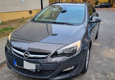 Opel Astra Sports Tourer 1.6 ecoflex HU 04/26