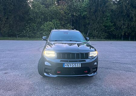 Jeep Grand Cherokee 5.7 HEMI TRAILHAWK