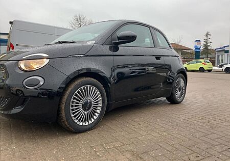 Fiat 500E MY23 118PS 42kWh KLIMA*CARPLAY*TEMPOMAT*DAB