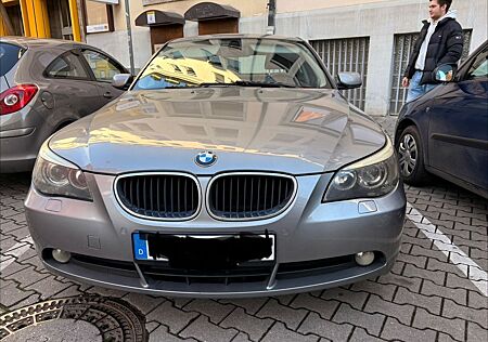 BMW 520i - Auffahrunfall, fährt und einiges neu