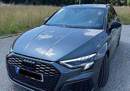 Audi A3 TFSI S line Sportback AHK ACC Garantie