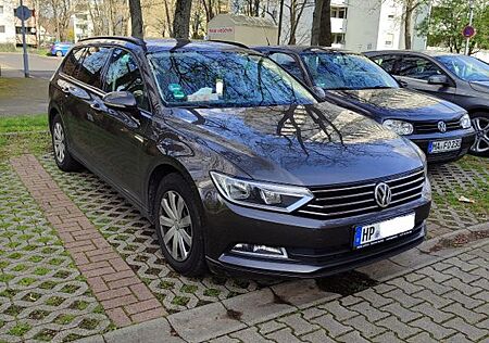 VW Passat Volkswagen 1.6 TDI DSG BMT Comfortline Comfortline