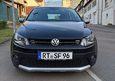 VW Polo Volkswagen CrossPolo 1.2 90PS Top gepflegt 1. Hand wenig Km