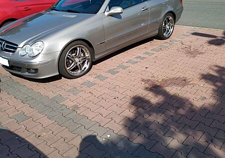 Mercedes-Benz CLK 200 KOMPRESSOR AVANTGARDE Avantgarde