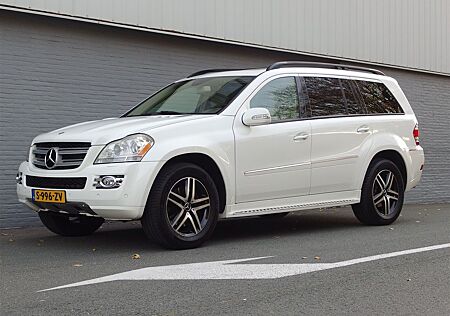 Mercedes-Benz GL 450 GL450 4Matic (sehr schön & gut gepflegt)