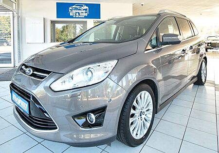 Ford Grand C-Max Titanium 8xRäder Navi RFK Winterpake