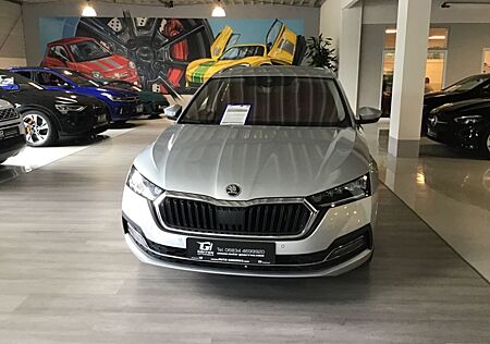 Skoda Octavia Combi Style2,0TDI#LED#Navi#ACC#Head-UP#