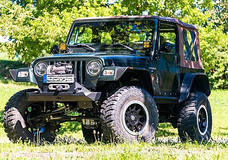 Jeep Wrangler Sahara 4.0 TJ Softtop *ASP*Winde*Bügel*