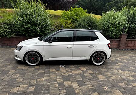 Skoda Fabia 1.4l TSI DSG R5 R5