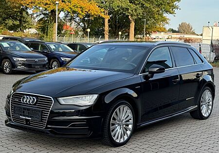 Audi A3 Sportback e-tron S-Line °ACC°Keyless°LED°