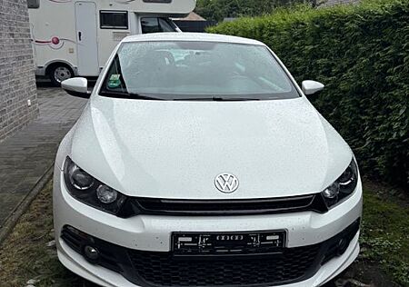 VW Scirocco Volkswagen R-Line