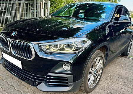 BMW X2 sDrive 18 i Advantage Led Navi Sport