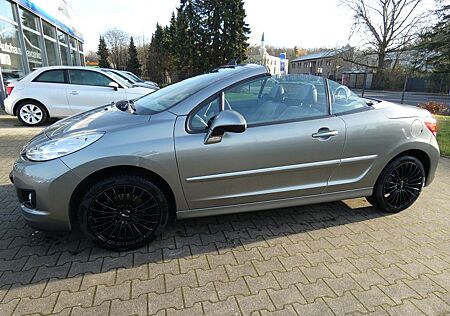 Peugeot 207 CC*LEDER*PDC*SHZ*KLIMA*ALU*NEU TÜV*53 Tkm*