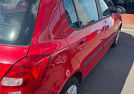 Skoda Fabia 1.2l 44kW Active Active