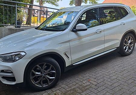 BMW X3 xDrive 20d xLine Leder Navi Prof.