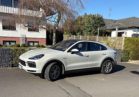 Porsche Cayenne E-Hybrid -
