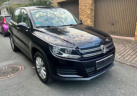 VW Tiguan Volkswagen 1.4 TSI BlueMotion Tech Trend & Fun T...