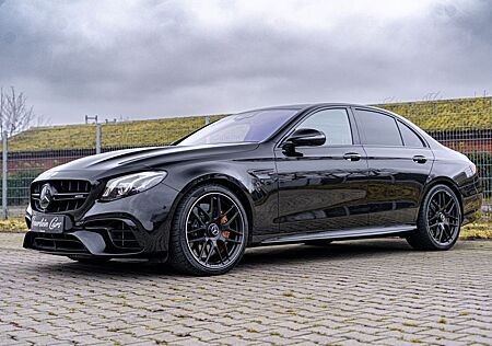 Mercedes-Benz E 63 AMG *S*VOLLAUSSTATTUNG*TRAUM*KERAMIK*TOP