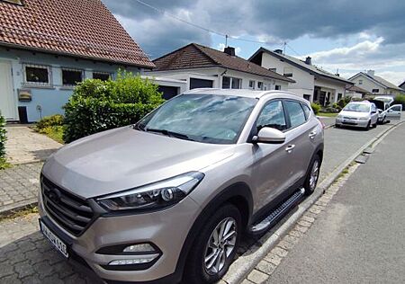 Hyundai Tucson blue 1.7 CRDi DCT Classic 2WD Classic
