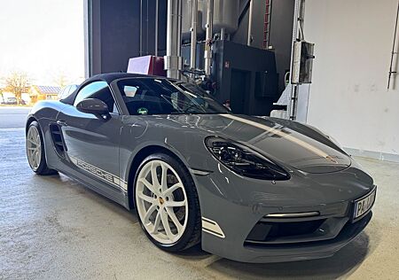 Porsche Boxster 718 Style Edition, Artikgrau, 20 Zoll