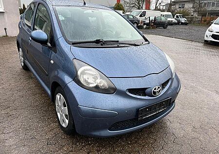 Toyota Aygo (X) Aygo 1.0Ltr Benzin