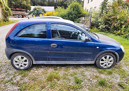 Opel Corsa 1.2 -