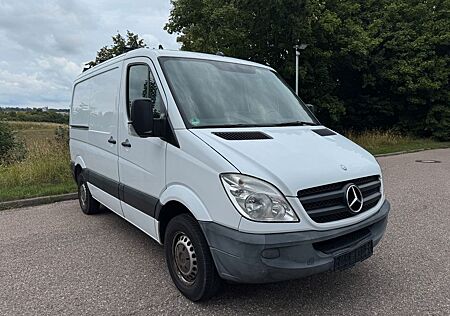 Mercedes-Benz Sprinter II Kasten 210 CDI, AHK, Bott Einrichtun