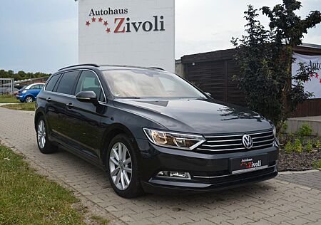 VW Passat Variant Volkswagen R-LINE/ACC/LEDER/NAVI/MASSAGE/