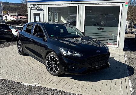 Ford Focus Lim. ST-Line