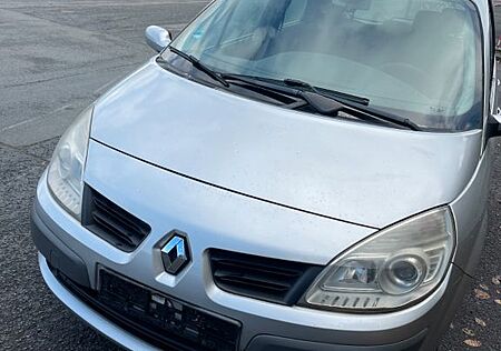 Renault Scenic .1.6 16V