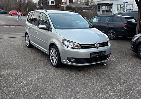 VW Touran Volkswagen 1.6 TDI DSG Standh AHK 7Sitzer