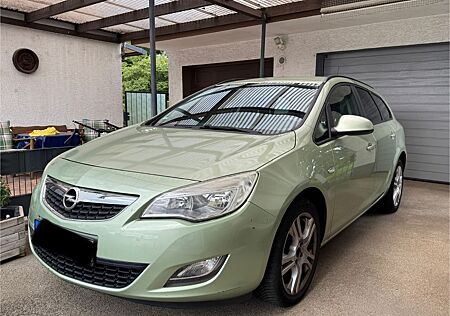 Opel Astra Sports Tourer 1.4 T Design Edition 88kW