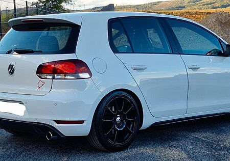 VW Golf Volkswagen 2.0 TSI DSG GTI GTI