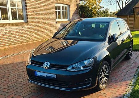 VW Golf Volkswagen 1.2 TSI BMT ALLSTAR ALLSTAR