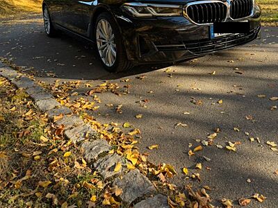 BMW 530 e LCI Facelift Displaykey Head-Up SHZ SH 19