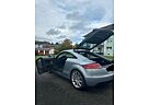 Audi TT Coupe 2.0 TDI quattro -