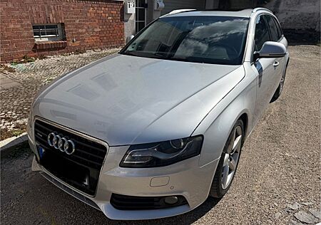 Audi A4 3.0 TDI tiptr. S line Standhz.