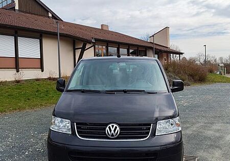 VW T5 Multivan Volkswagen *mit AHK*
