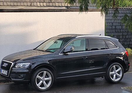 Audi Q5 3.0 TDI DPF S tronic quattro -