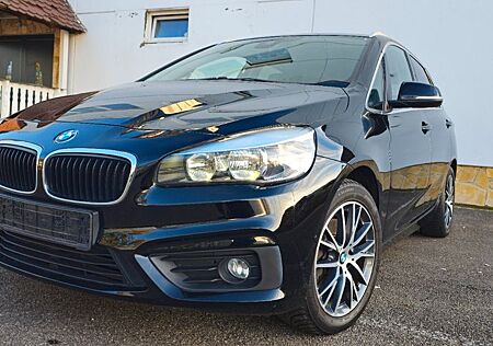 BMW 218 Active Tourer Top Zustand,AHK,Ambiente-Beleuchtu