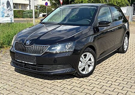 Skoda Fabia Ambition*Lederlenkrad*TÜV neu