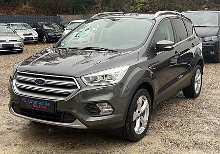 Ford Kuga Titanium*Top Zustand *Navi*Teilleder