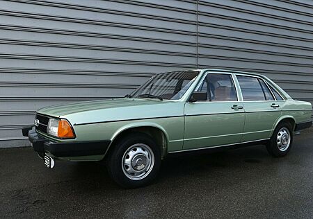 Audi 100 original 3800 KM!!!  aus franz. Sammlerhand