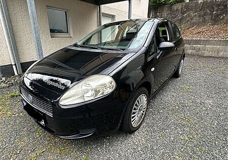 Fiat Grande Punto 1.4 - noch 1 Jahr TÜV