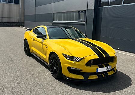 Ford Mustang Shelby GT 350
