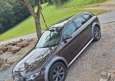 Audi A4 Allroad 2.0 TFSI quattro -